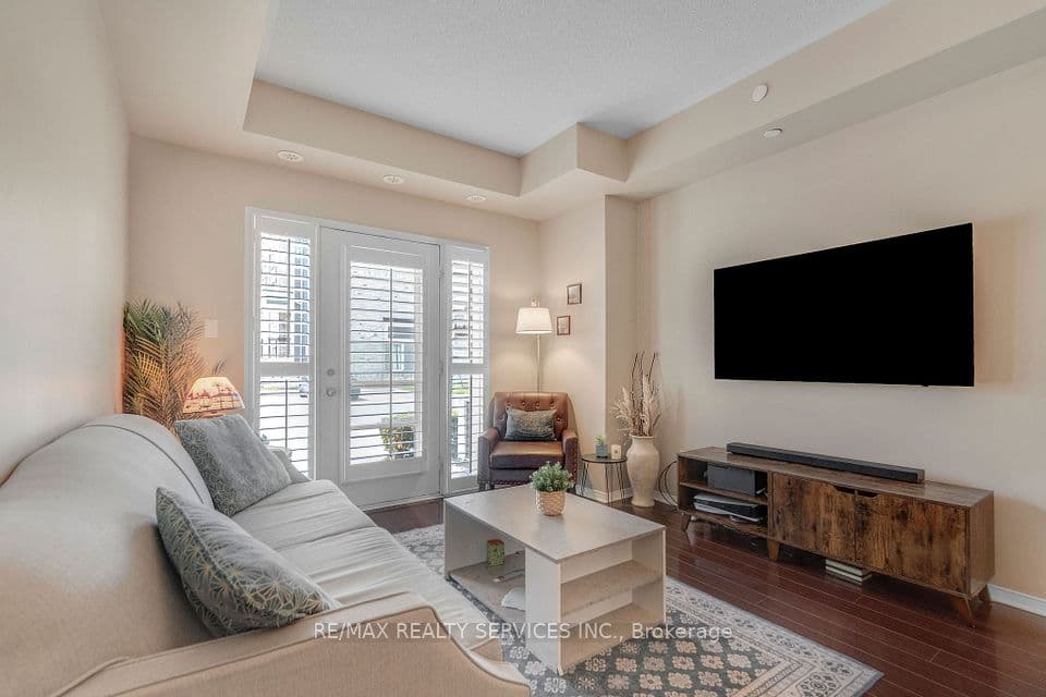 5150 Winston Churchill Boulevard 101, Mississauga, ON L5M 0P1 – photo 3