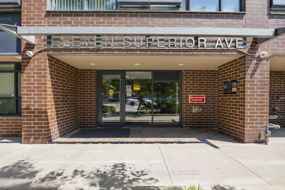 11 Superior Avenue 904, Toronto, ON M8V 0A7 – photo 2