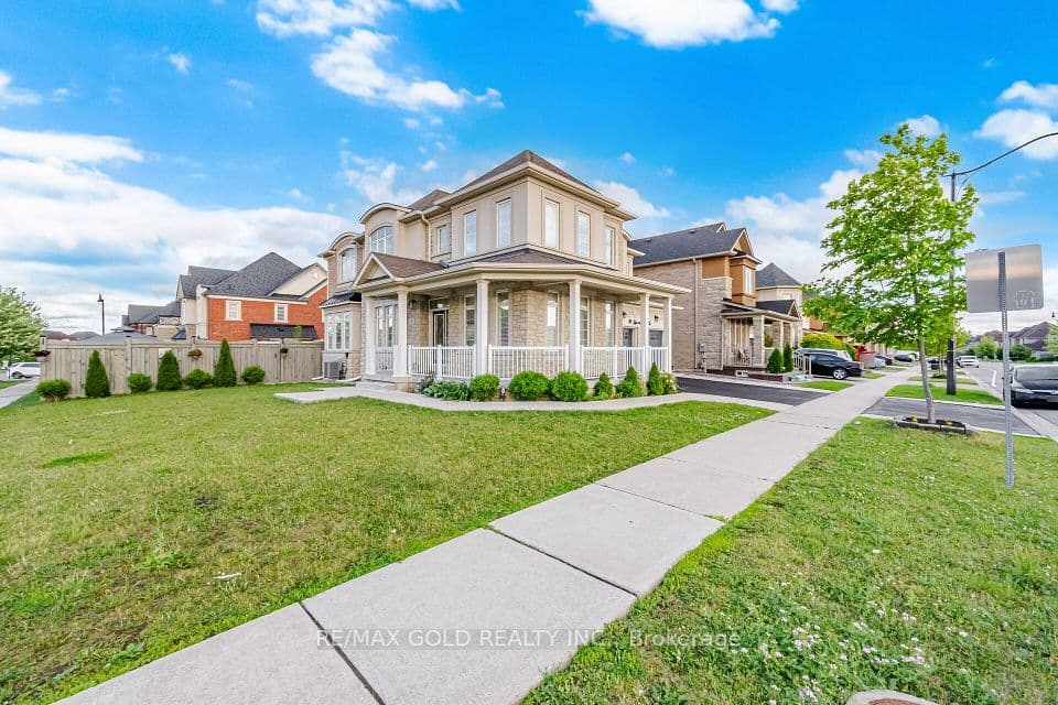 49 Squire Ellis Drive, Brampton, ON L6P 4C2 – photo 3