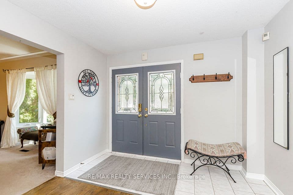 50 Barr Crescent, Brampton, ON L6Z 3E4 – photo 3