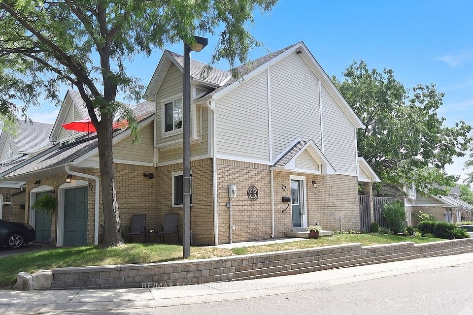 2530 Northampton Boulevard 77, Burlington, ON L7M 4B4 – photo 2