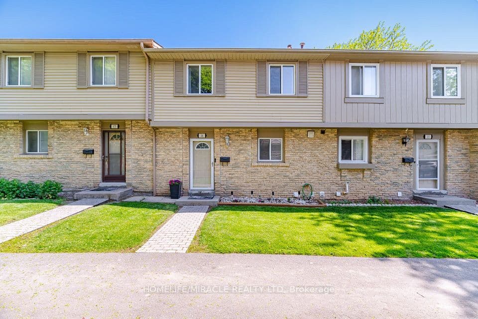 57 Hansen Road N 16, Brampton, ON L6V 3C6 – photo 2