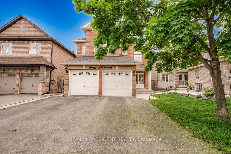 13 Tarquini Crescent, Caledon, ON L7E 2V8 – main photo