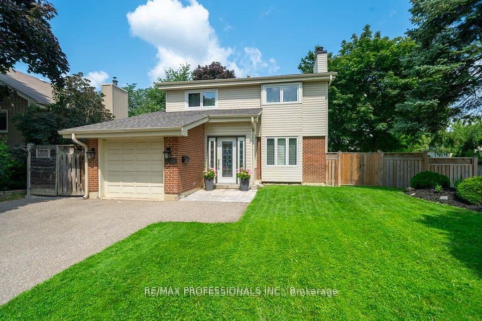 4199 Gayling Gardens, Mississauga, ON L5L 1Z8 – main photo
