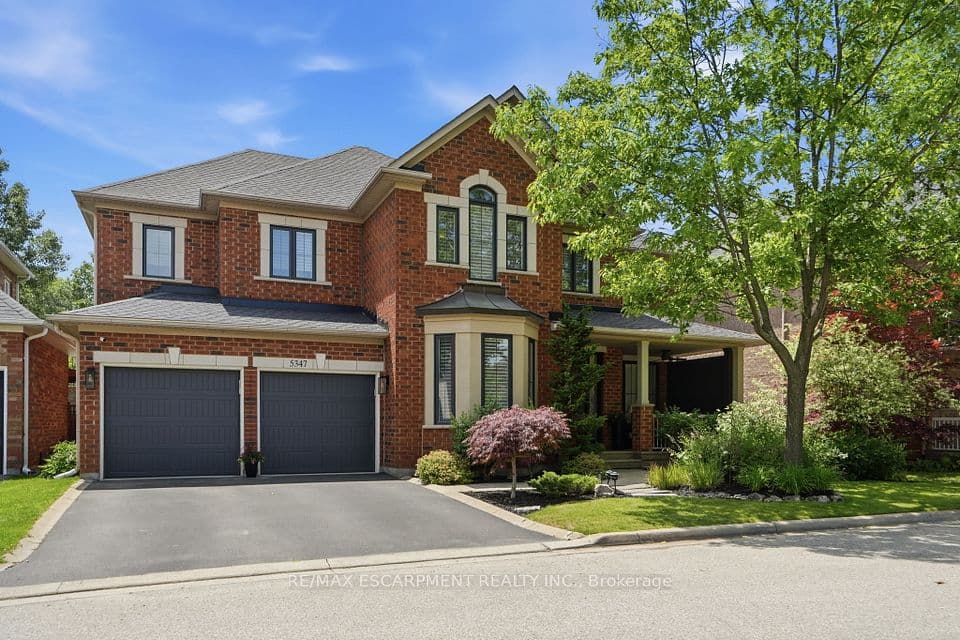 5347 Jameson Crescent, Burlington, ON L7L 6Z1 – photo 2
