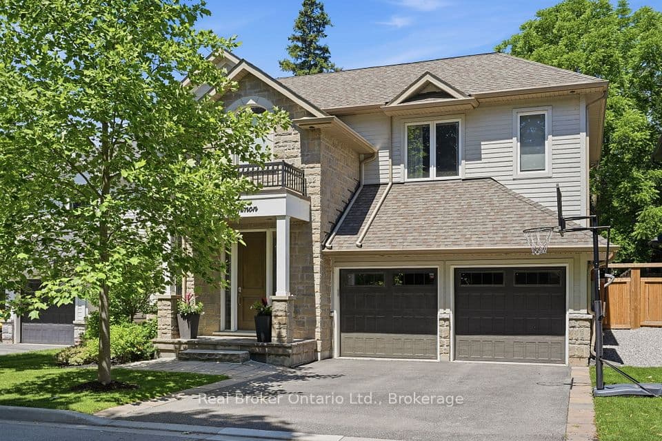 2541 Kate Common, Oakville, ON L6L 0E9 – main photo