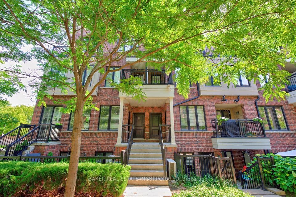 120 Twenty Fourth Street 31, Toronto, ON M8V 0B9 – main photo