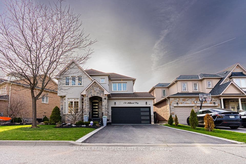 174 Milkweed Way, Oakville, ON L6L 0A4 – main photo