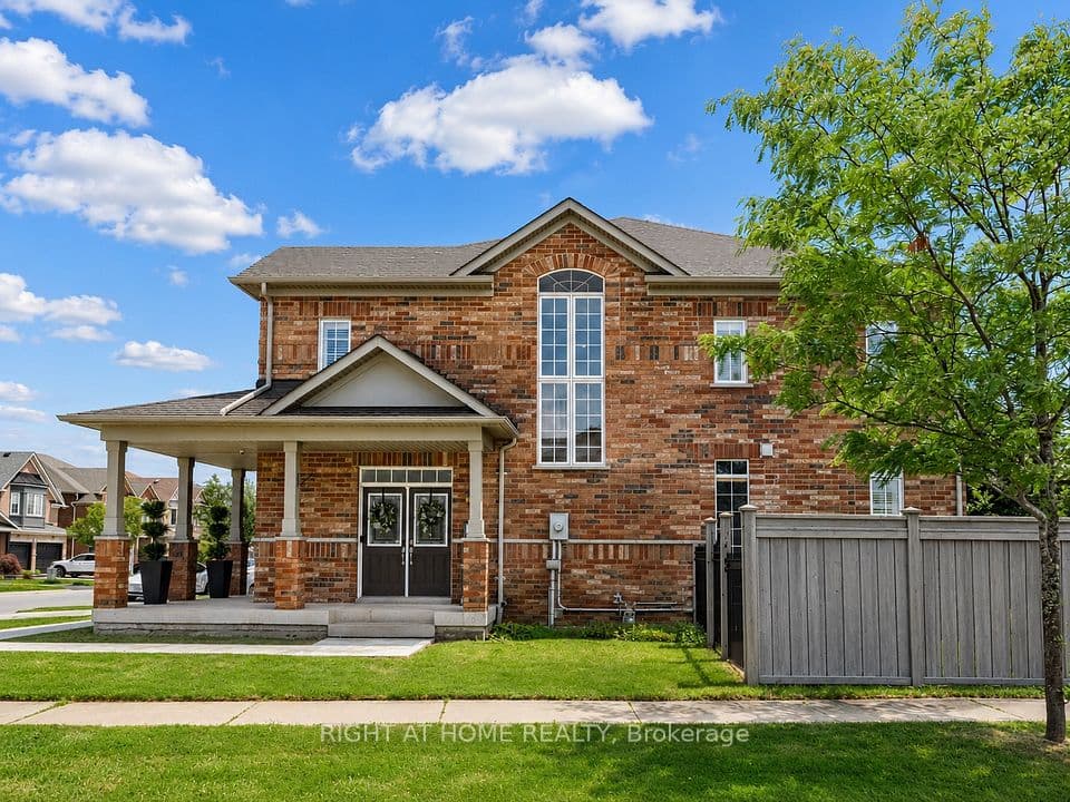 2042 Quinte Street, Burlington, ON L7L 7B9 – main photo