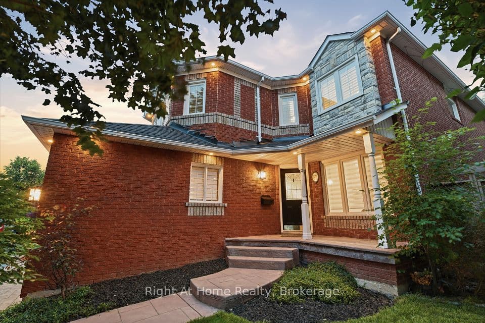 57 Lauchlin Crescent, Halton Hills, ON L7G 5R5 – photo 2