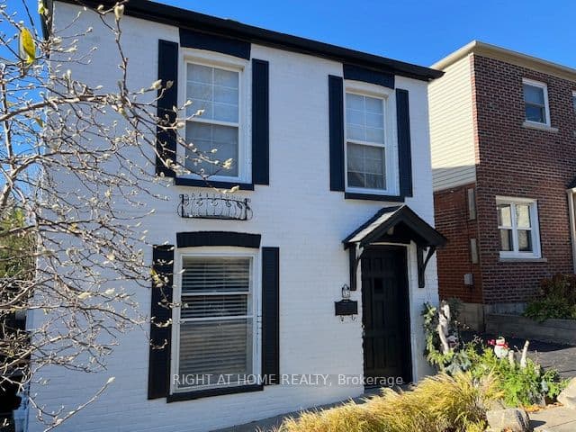 52 Beresford Avenue, Toronto, ON M6S 3A8 – main photo