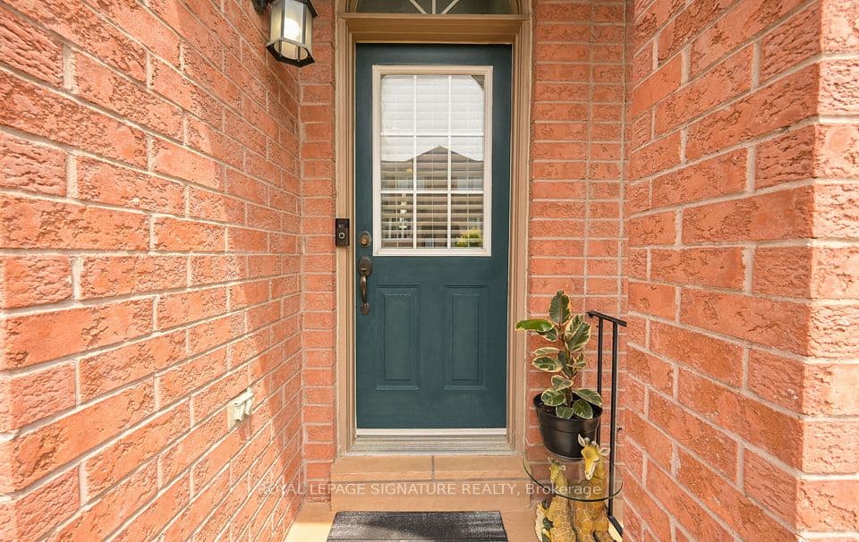 3020 Cedarglen Gate 21, Mississauga, ON L5L 4S7 – photo 2