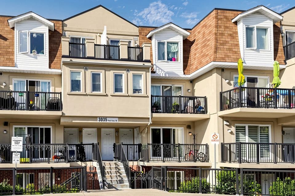 3035 Finch Avenue W 2012, Toronto, ON M9M 0A2 – photo 3