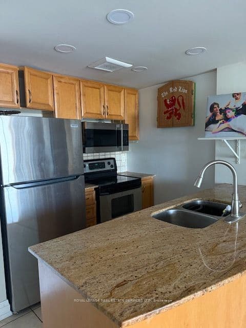 2737 Keele Street 709, Toronto, ON M3M 2E9 – main photo