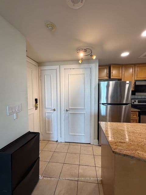 2737 Keele Street 709, Toronto, ON M3M 2E9 – photo 3