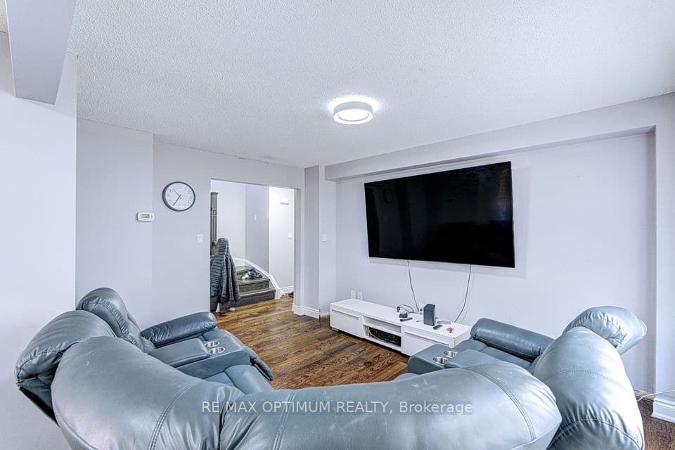 5 Roehampton Crescent, Brampton, ON L6Y 2R3 – photo 3