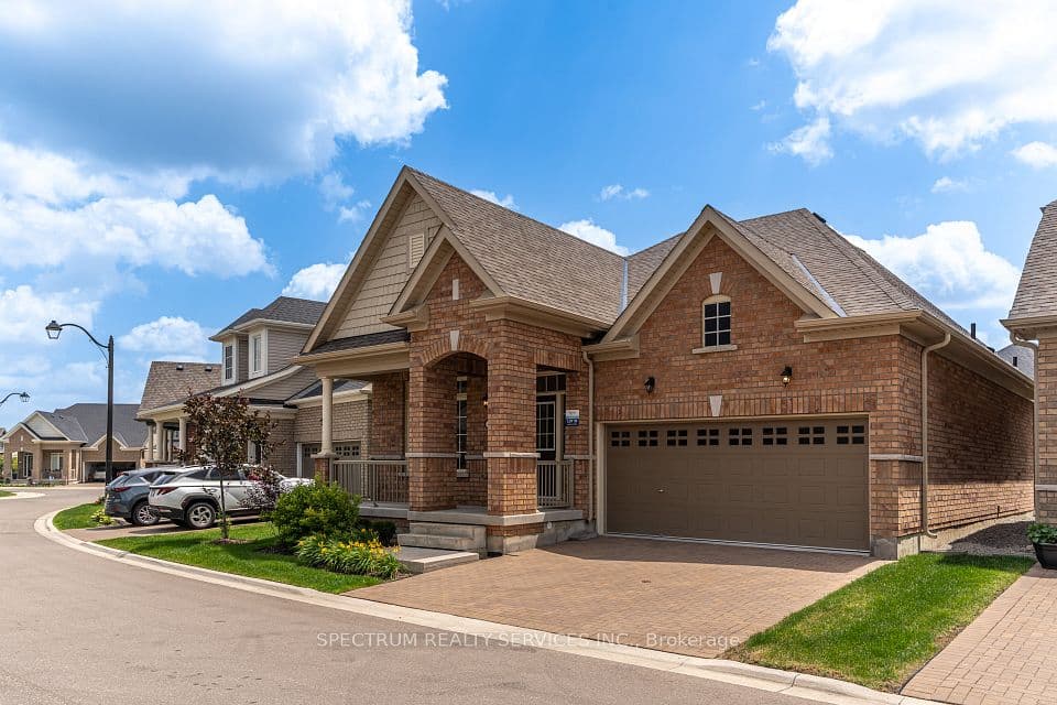 8 Abelia Street, Brampton, ON L6R 4C7 – photo 3
