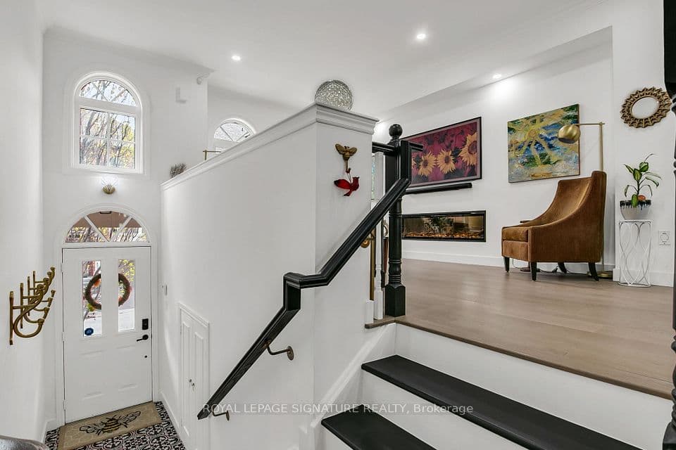 41 San Remo Terrace, Toronto, ON M8Z 6C6 – photo 2