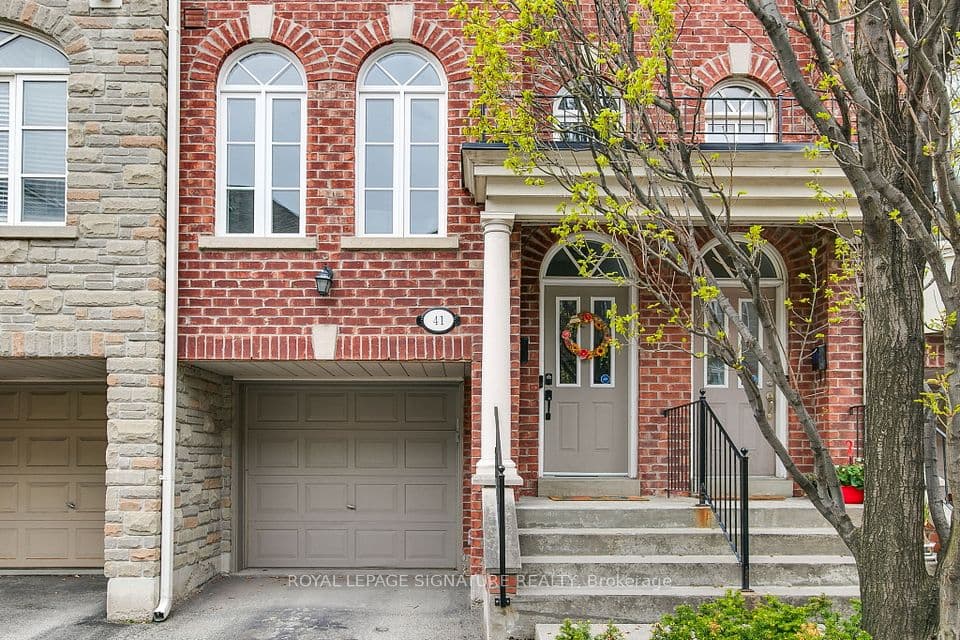 41 San Remo Terrace, Toronto, ON M8Z 6C6 – main photo