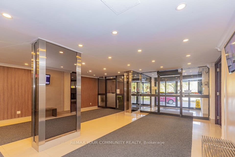 85 Emmett Avenue 708, Toronto, ON M6M 5A2 – photo 2
