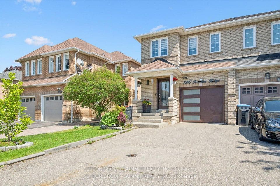 7297 Frontier Ridge, Mississauga, ON L5N 7P7 – photo 2