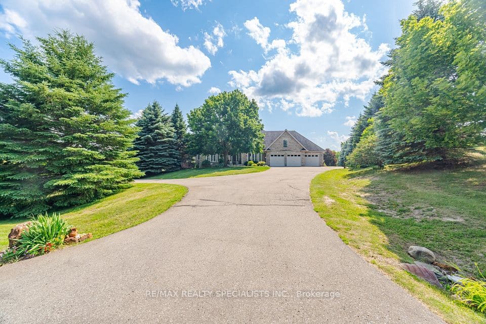 4 Tranquility Court, Caledon, ON L7E 3R7 – photo 3