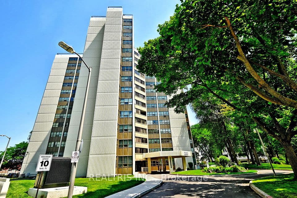 2323 Confederation Parkway 807, Mississauga, ON L5B 1R6 – photo 3