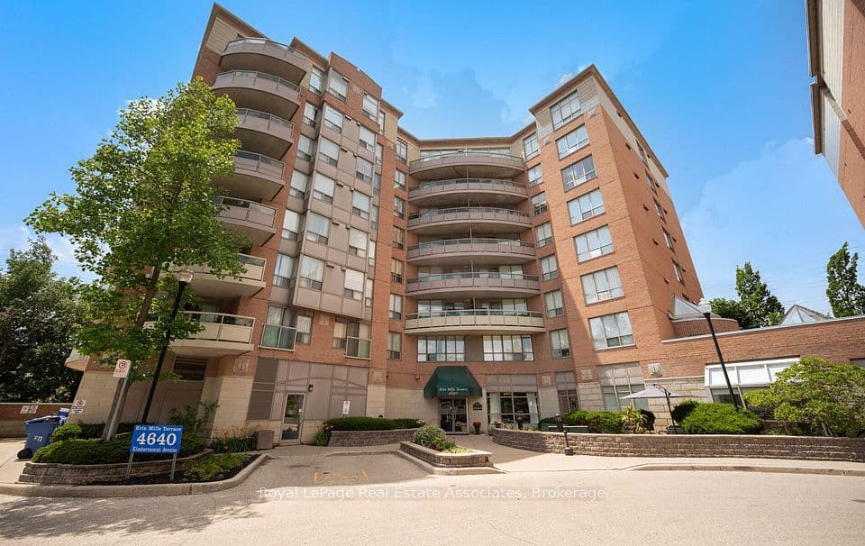 4640 Kimbermount Avenue 402, Mississauga, ON L5M 5W6 – main photo