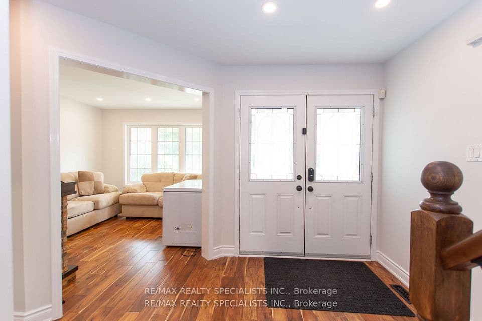 929 Philbrook Drive, Milton, ON L9T 0L3 – photo 3