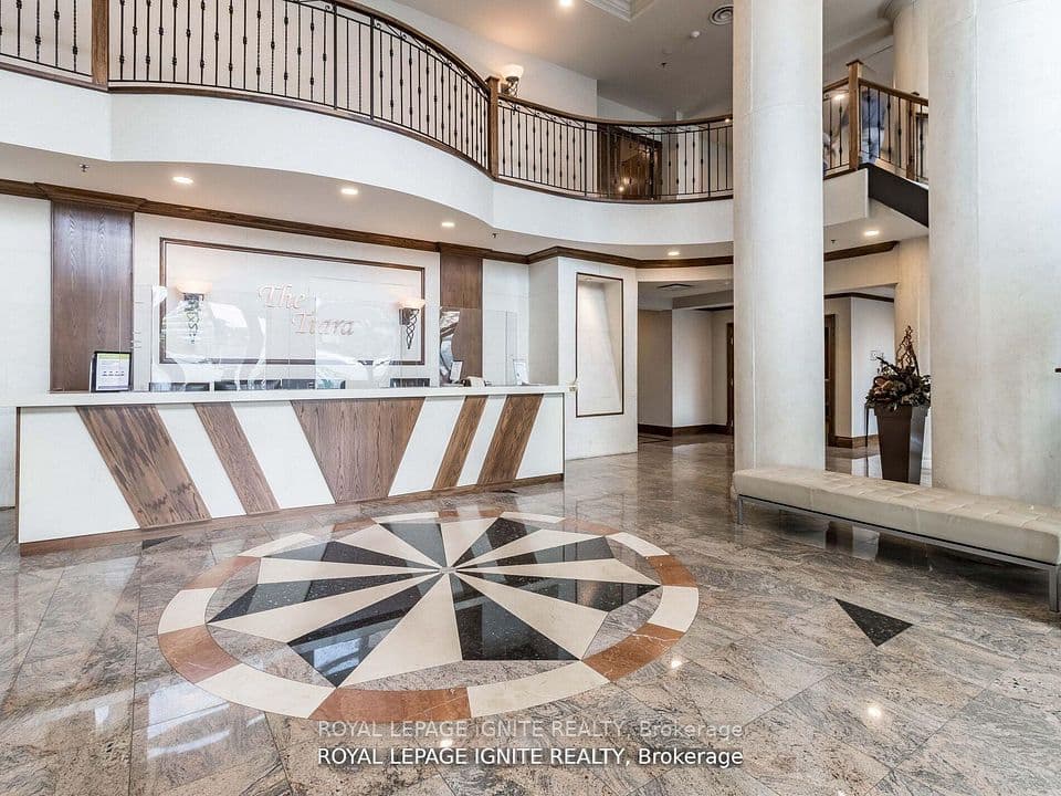 156 Enfield Place 1711, Mississauga, ON L5B 4L8 – photo 2