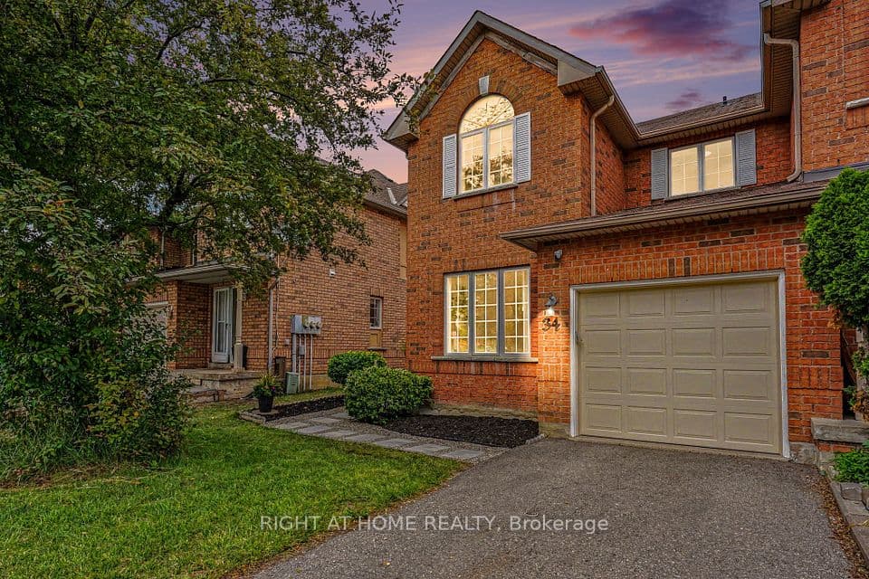 35 Malta Avenue 34, Brampton, ON L6Y 5B4 – main photo
