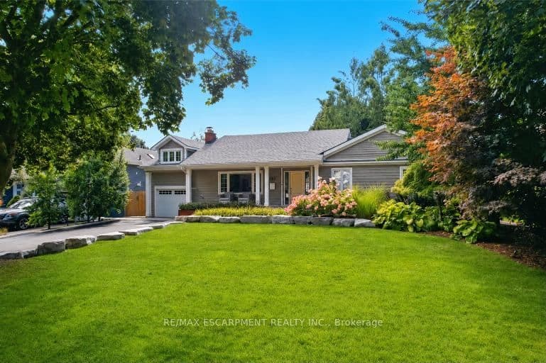 270 Poplar Drive, Burlington, ON L7L 2N4 – photo 2