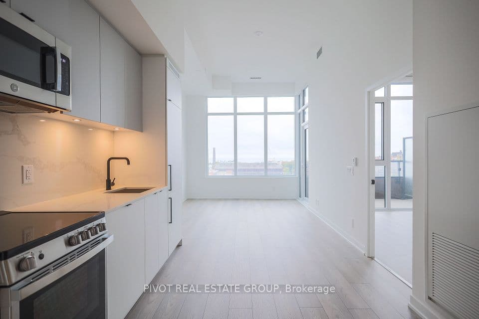 285 Dufferin Street 715, Toronto, ON M6K 0J2 – photo 2