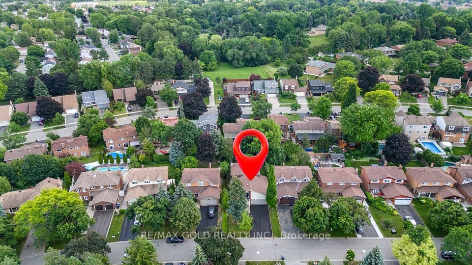 48 Maidstone Crescent, Brampton, ON L6S 2Z5 – photo 3