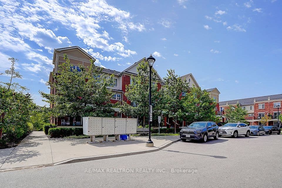 2492 Post Road 16, Oakville, ON L6H 0G6 – photo 3