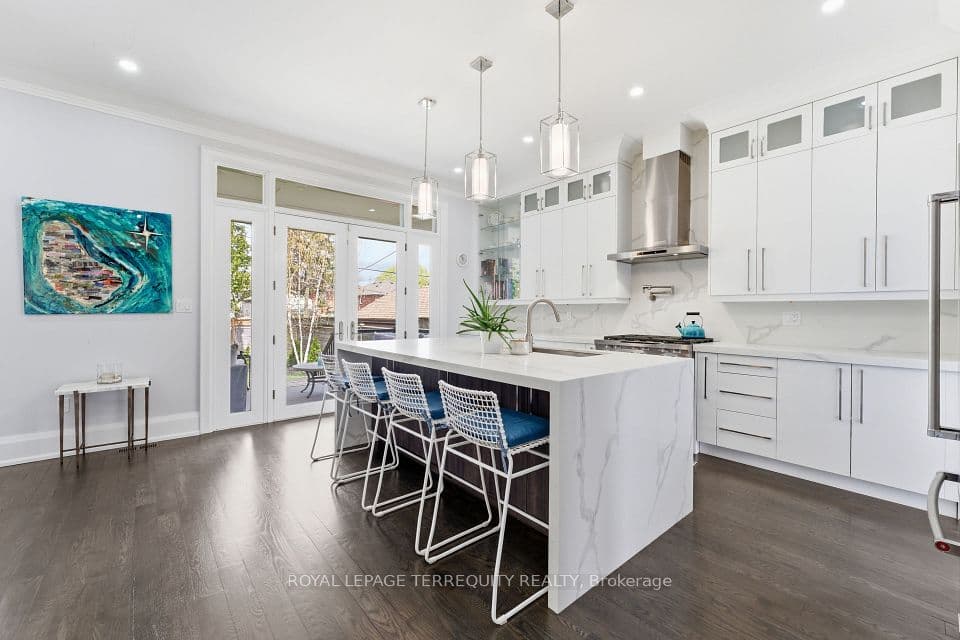 130 Edgecroft Road, Toronto, ON M8Z 2C3 – photo 3