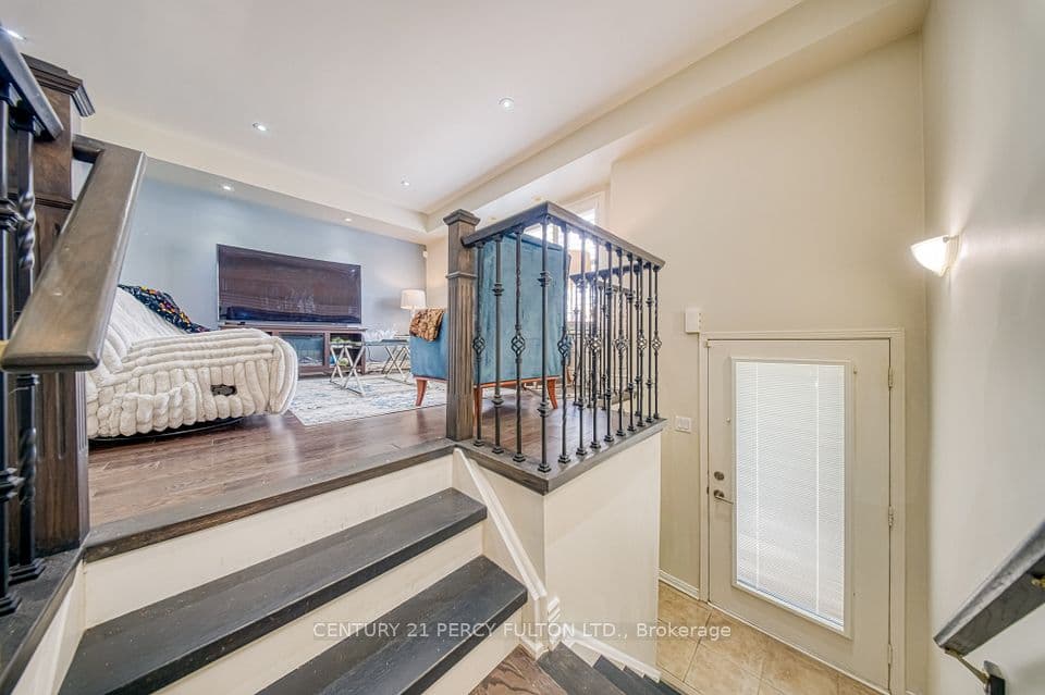 3050 Erin Centre Boulevard 67, Mississauga, ON L5M 0P5 – photo 3