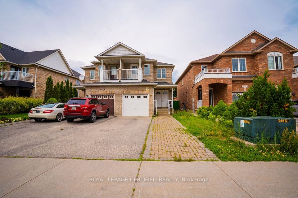 7177 Village Walk, Mississauga, ON L5W 1X2 – photo 2