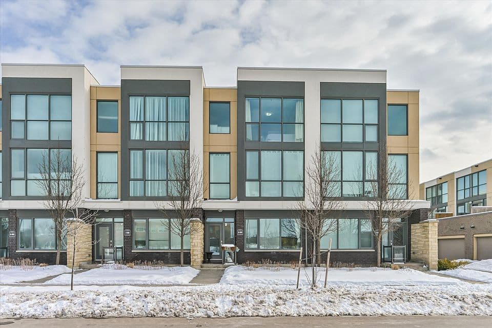 90 Little Creek Road S 8, Mississauga, ON L5R 0E9 – main photo