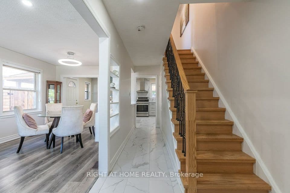 4 Fennimore Crescent, Toronto, ON M3N 1G8 – photo 3