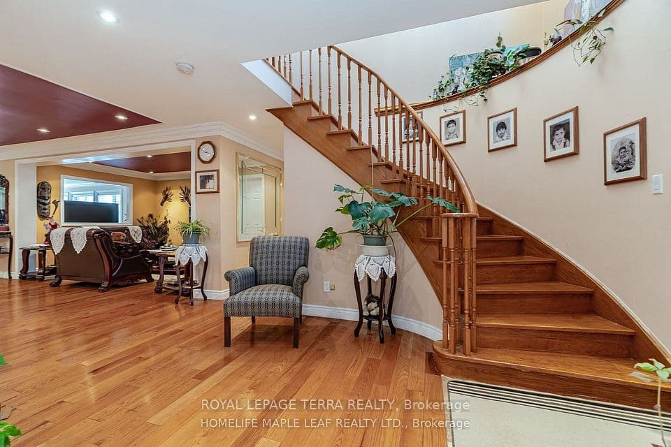 14 Sheringham Street, Brampton, ON L6Z 2P4 – photo 3