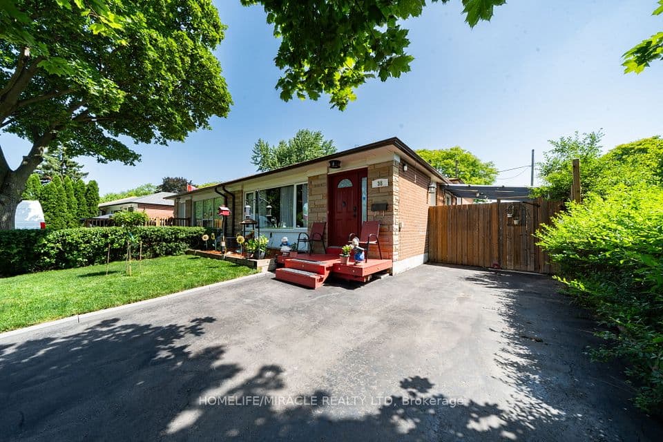38 Ascot Avenue, Brampton, ON L6T 2P6 – photo 2