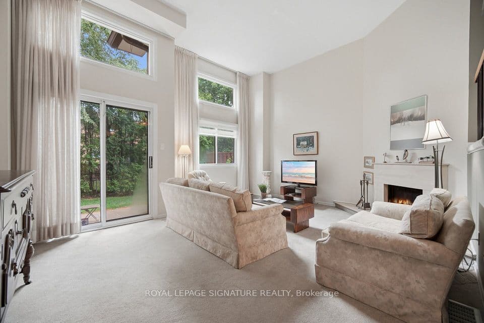 4230 Fieldgate Drive 42, Mississauga, ON L4W 2M5 – main photo