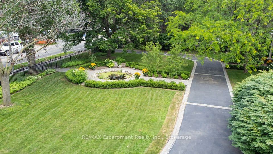 488 Macdonald Road, Oakville, ON L6J 2B9 – photo 3