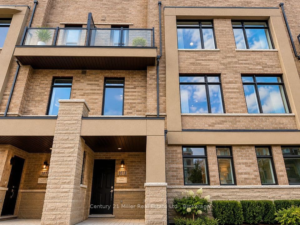 1073 Wheat Boom Drive, Oakville, ON L6H 7H5 – photo 2
