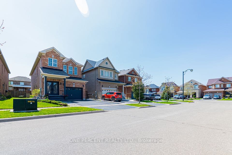 6 Duffel Crescent, Halton Hills, ON L7G 0H7 – photo 2