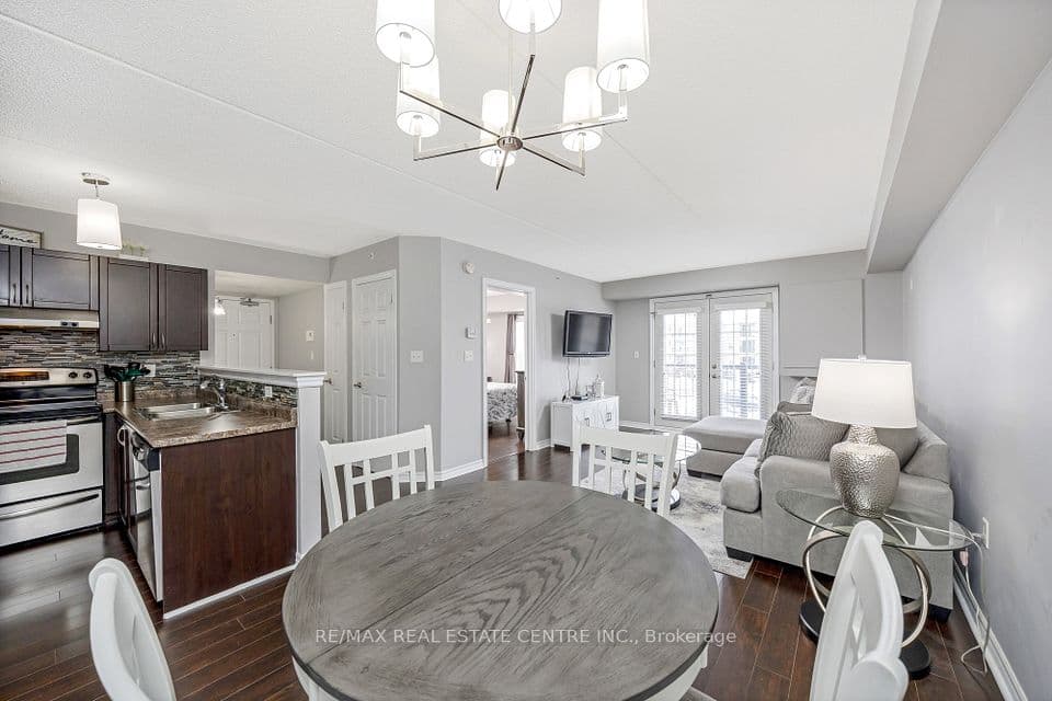 1360 Main Street E 304, Milton, ON L9T 7S5 – main photo