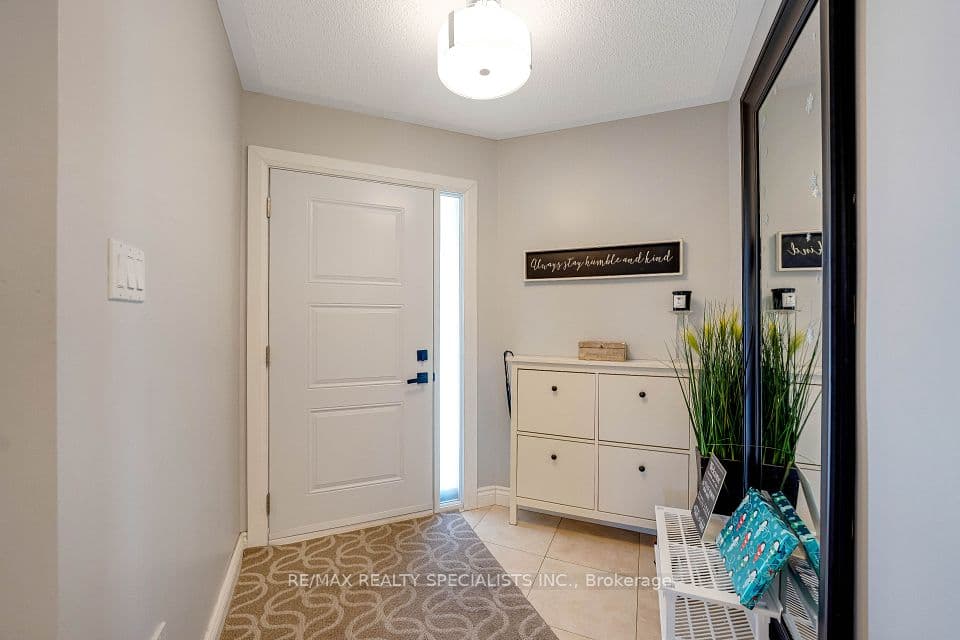 7 Banington Crescent, Brampton, ON L7A 1G4 – photo 3