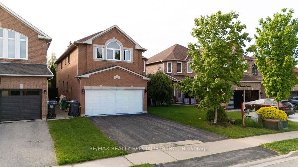 7 Banington Crescent, Brampton, ON L7A 1G4 – photo 2