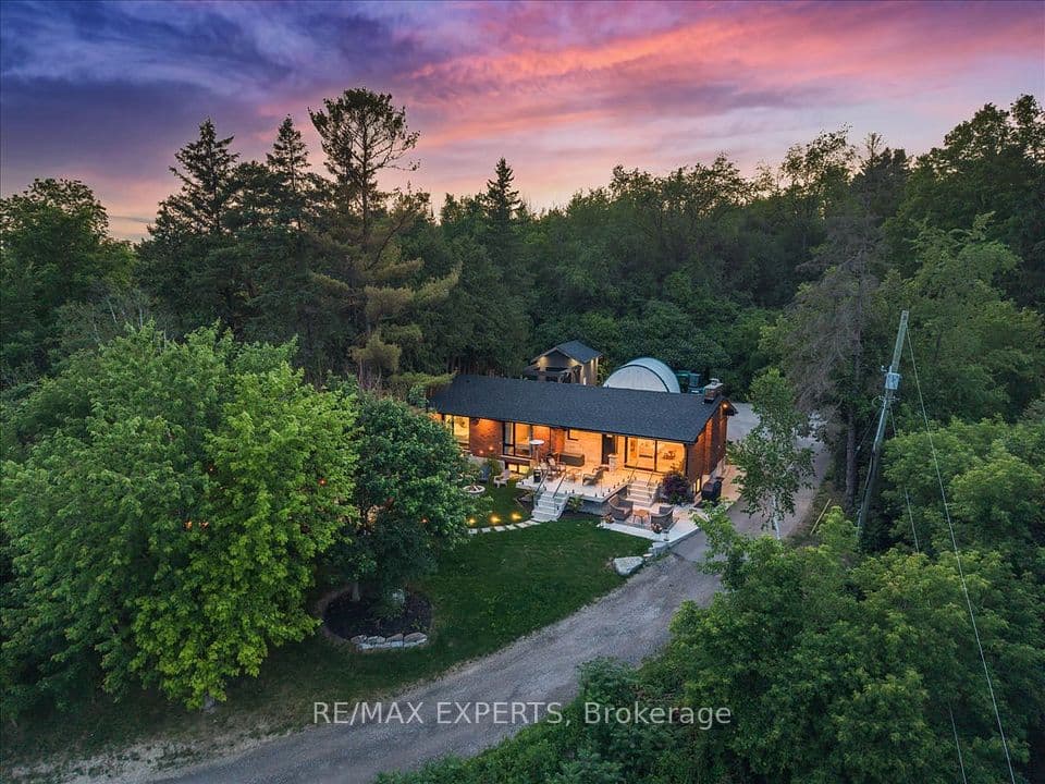 525 King Street E, Caledon, ON L7E 0V2 – main photo